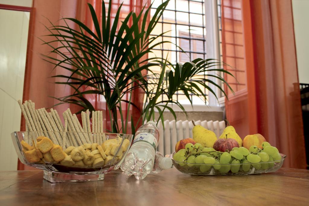 Santacroce Guest House Róma Szoba fotó